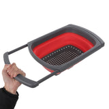 Collapsible Strainer With Retractable Handles.
